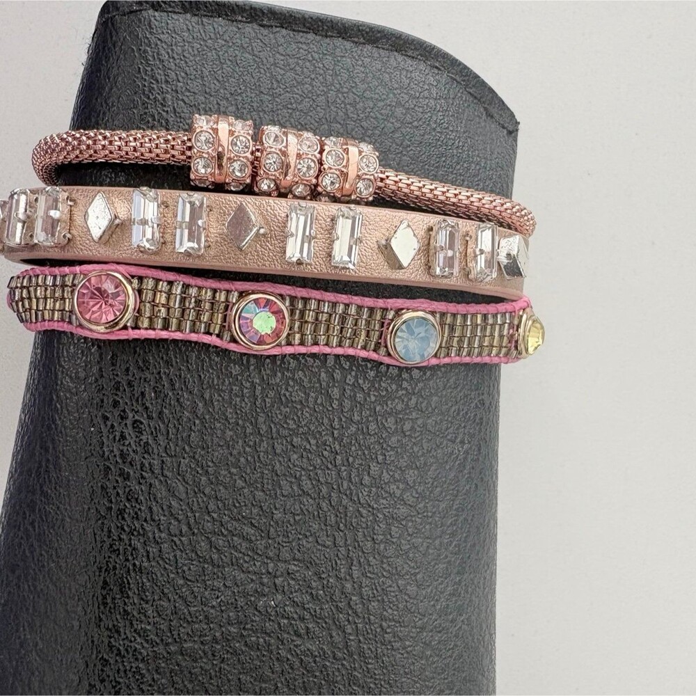 Bracelets, BP